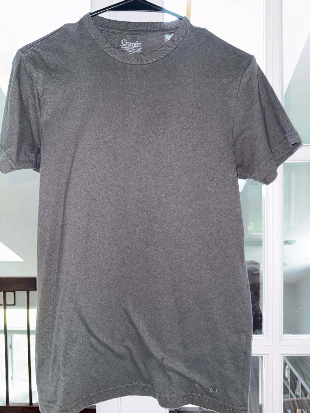 102. Comfrt tee